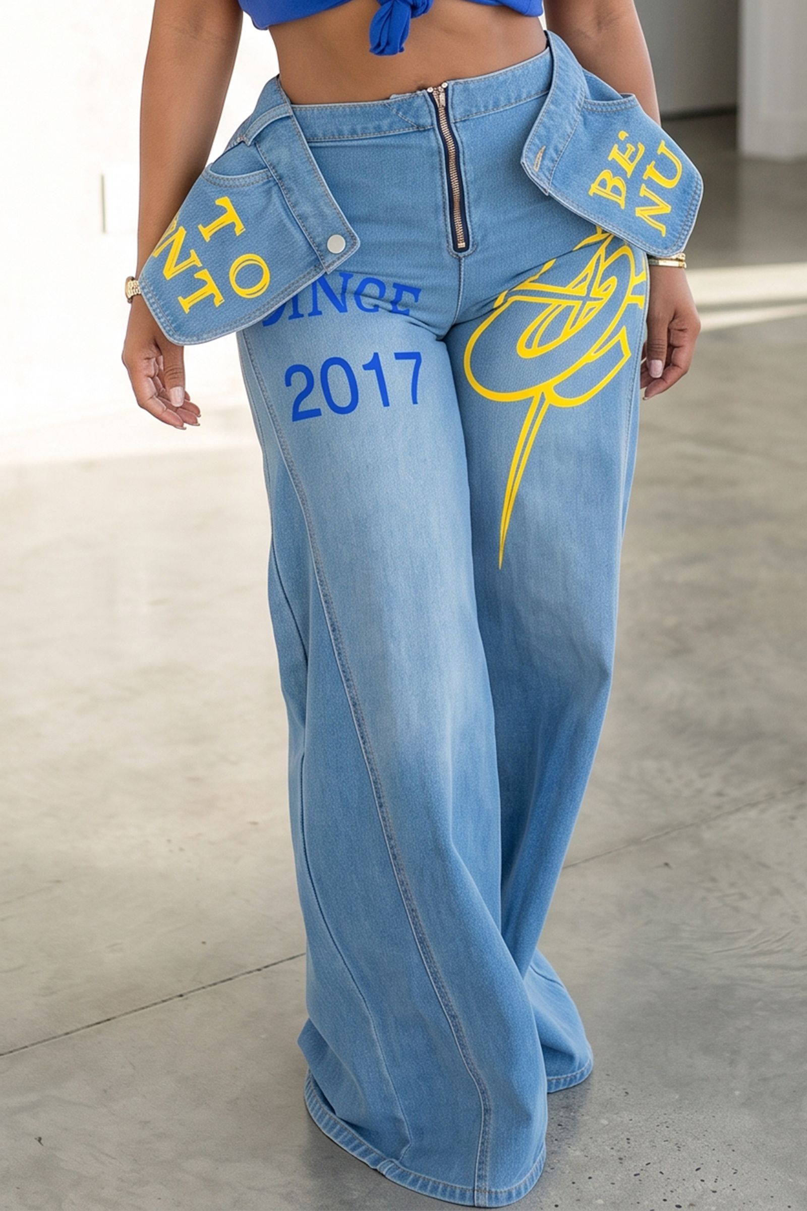 6095-GRAFFITI DETAIL DOUBLE WAIST WIDE LEG JEAN, Contents: