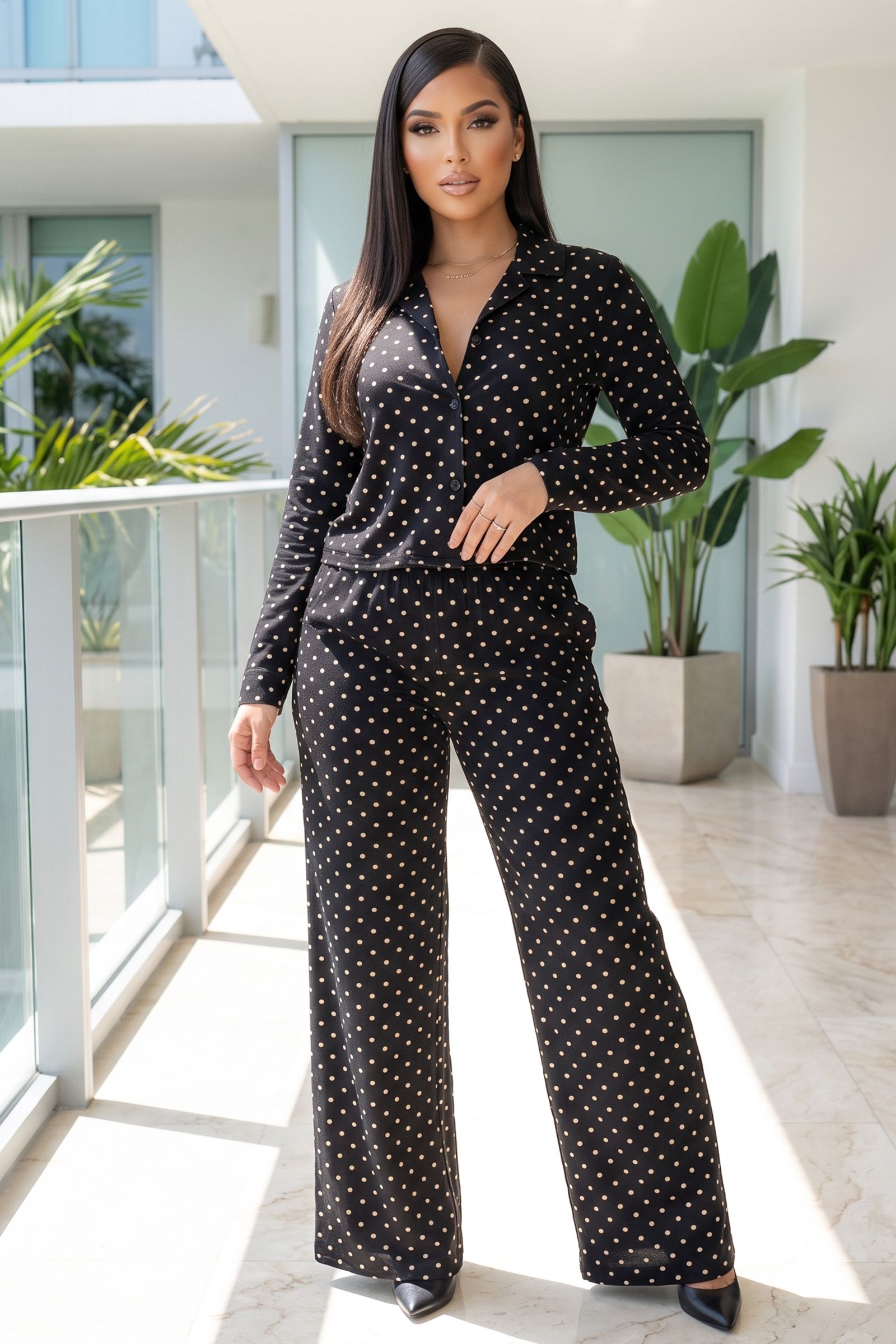 902-POLKA DOT PRINTED BUTTON DOWN COLLAR SHIRT AND WIDE LEG PANT, Contents:
